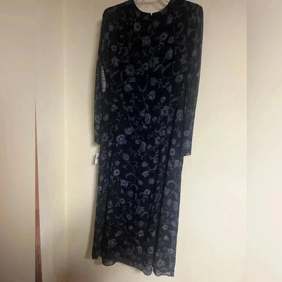 NEW with tags Liz Claiborne Long Sleeve Navy Blue Floral Dress Women’s Size 16 - Picture 2 of 11